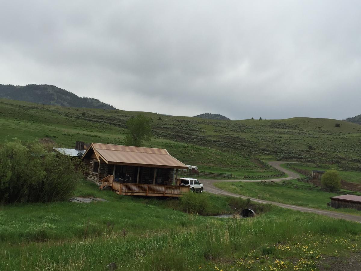 Creek Cabin Gardiner Exterior photo